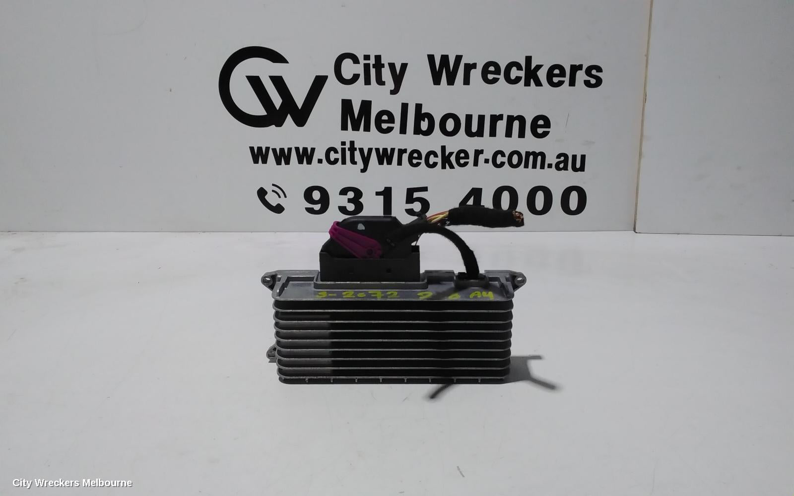 AUDI A4 RADIO/CD/DVD/SAT/TV, AFTERMARKET, B8 8K, 02/2008 - 01/2016 - Image 1