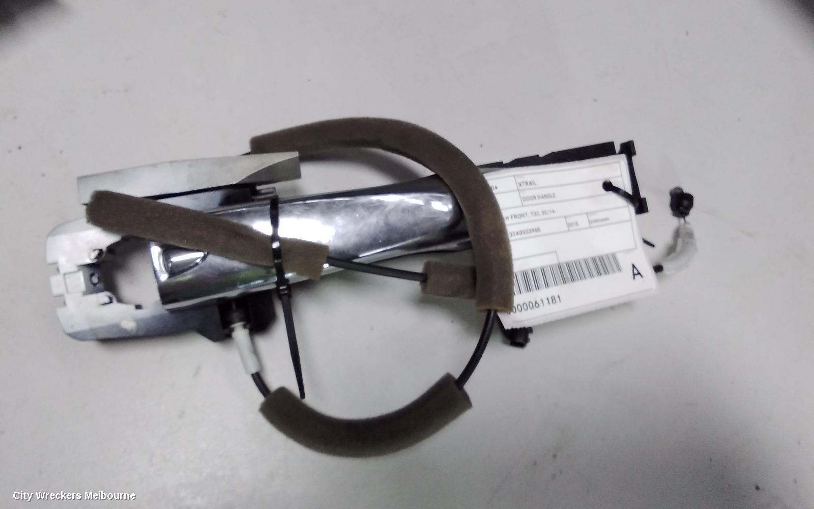 NISSAN XTRAIL DOOR HANDLE, OUTER, RH FRONT, T32, 02/2014 ONWARDS - Image 3