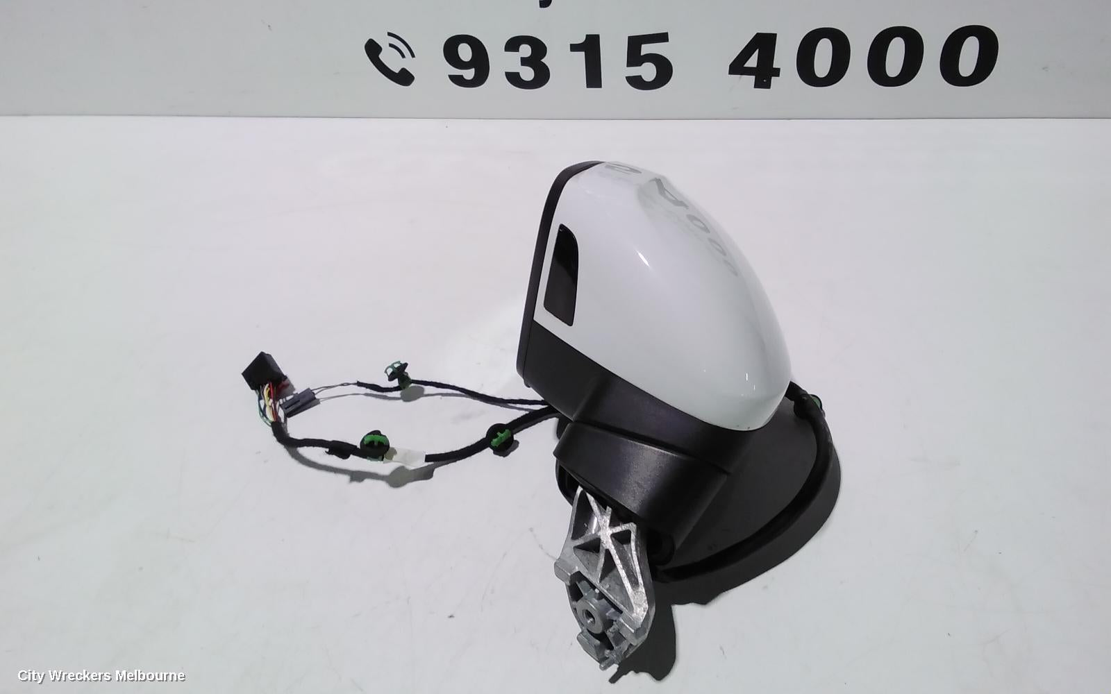 VOLKSWAGEN PASSAT LEFT DOOR MIRROR, B8/MK7, NON POWER FOLD TYPE, 06/2015 ONWARDS - Image 3