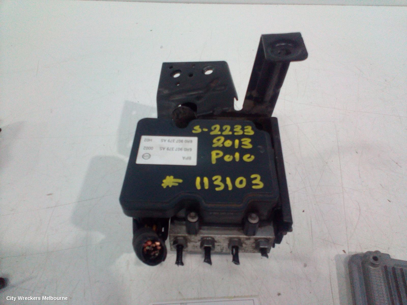 VOLKSWAGEN POLO ABS PUMP/MODULATOR, 6R, P/N 6R0907379AS, 05/2010 - 09/2017 - Image 1