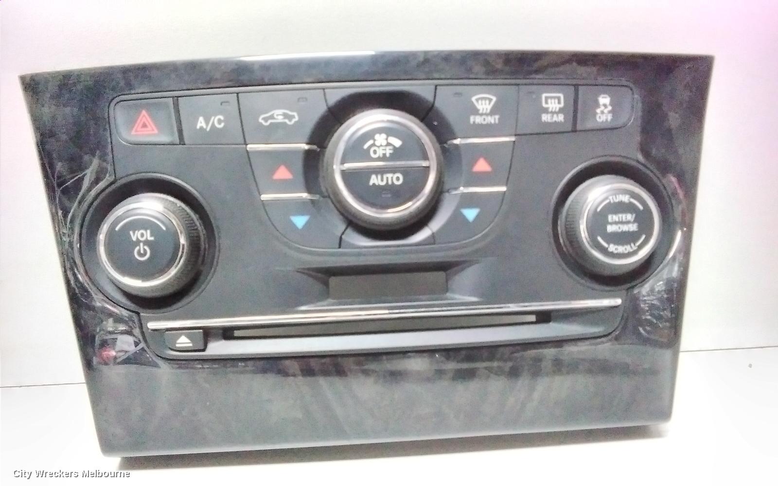 CHRYSLER 300C HEATER/AC CONTROLS, S/LIMITED/C/C LUXURY/SRT8 TYPE, LX2, 07/2012 - 12/2014 - Image 2
