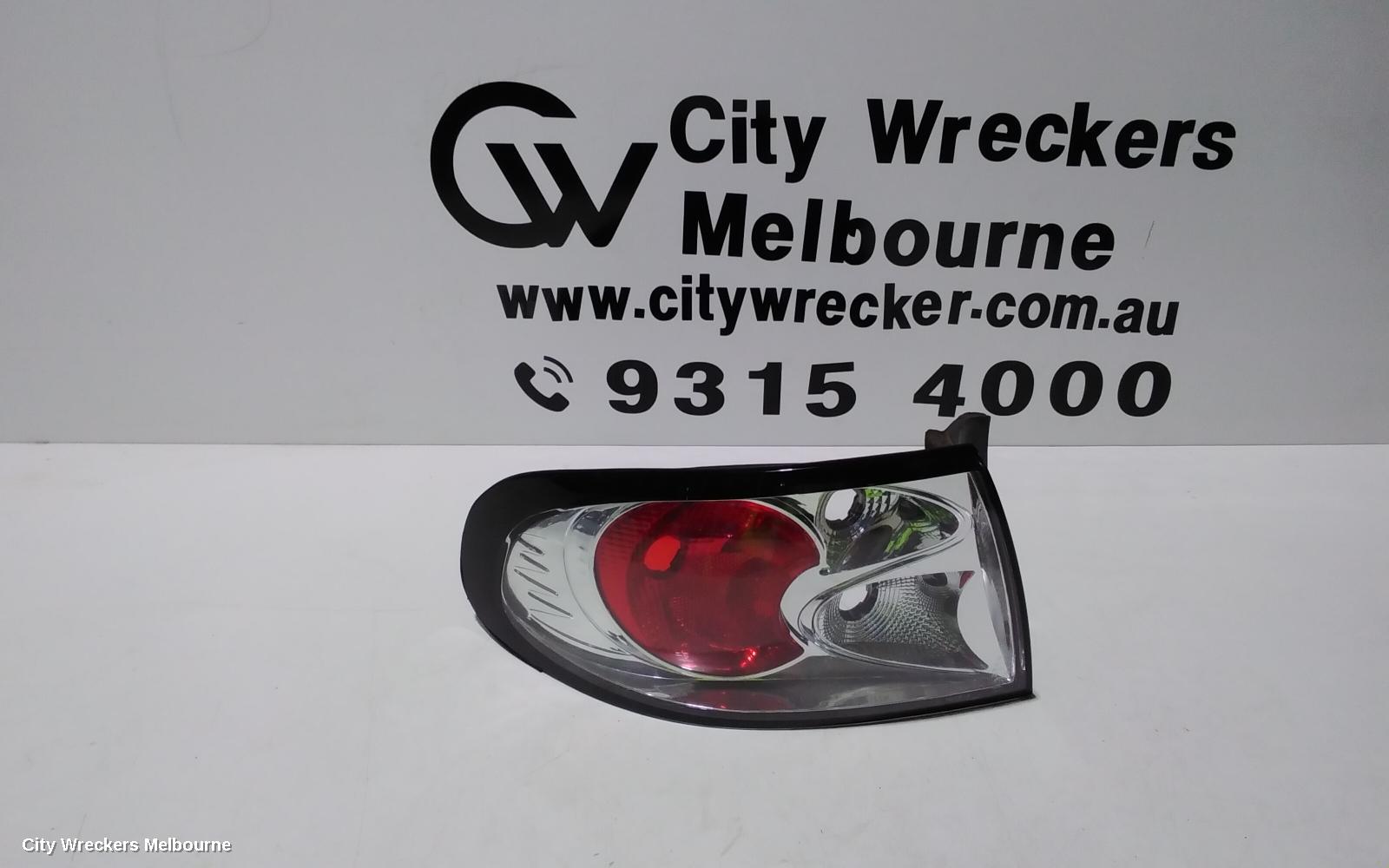 HOLDEN COMMODORE LEFT TAILLIGHT, VX, SEDAN, BERLINA/CALAIS, 10/2000 - 09/2002 - Image 1