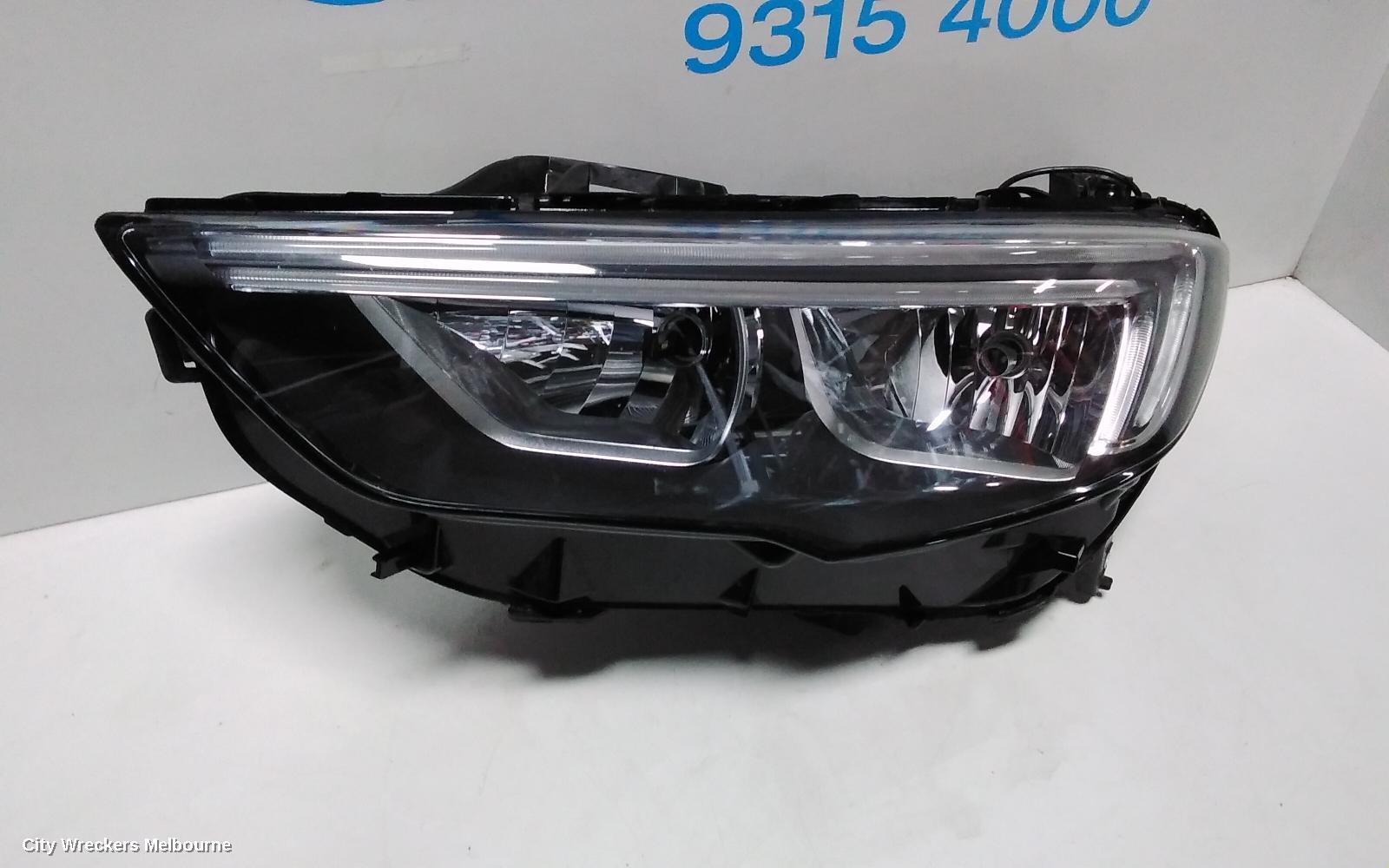 HOLDEN COMMODORE LEFT HEADLAMP, ZB, HALOGEN TYPE, 10/2017 - 12/2020 - Image 2