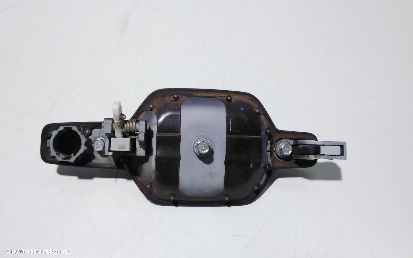 MITSUBISHI PAJERO DOOR HANDLE, OUTER, LH FRONT, COLOUR CODED, NS-NX, 11/2006 ONWARDS - Image 3