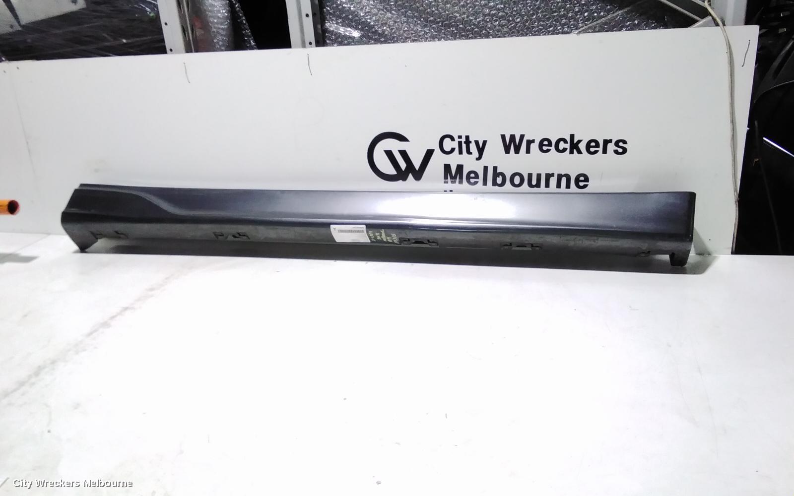 MITSUBISHI OUTLANDER SIDE STEP/SKIRT, ZK-ZL, RH SIDE, 04/2015 - 07/2021 - Image 1