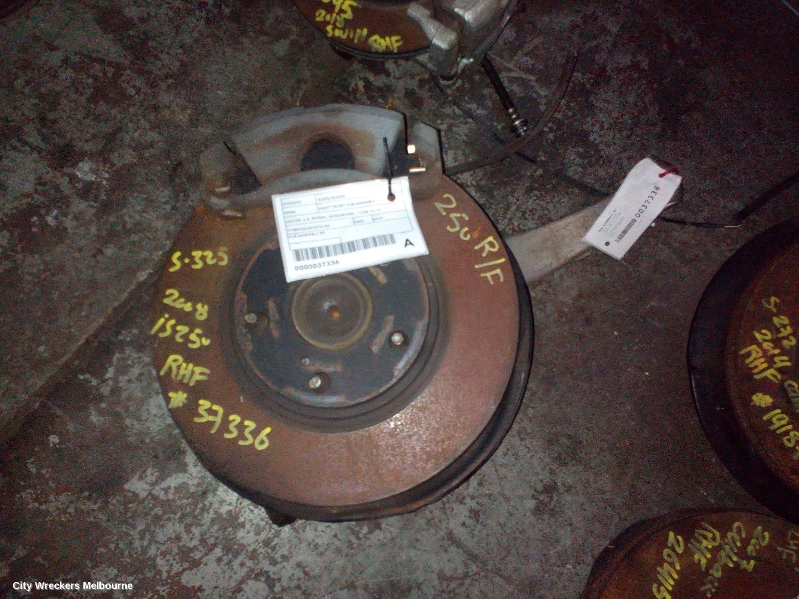 LEXUS IS250/IS250C RIGHT FRONT HUB ASSEMBLY, GSE20R, 2.5, PETROL, IS250/IS250C, 11/2005 - 12/2014 - Image 1