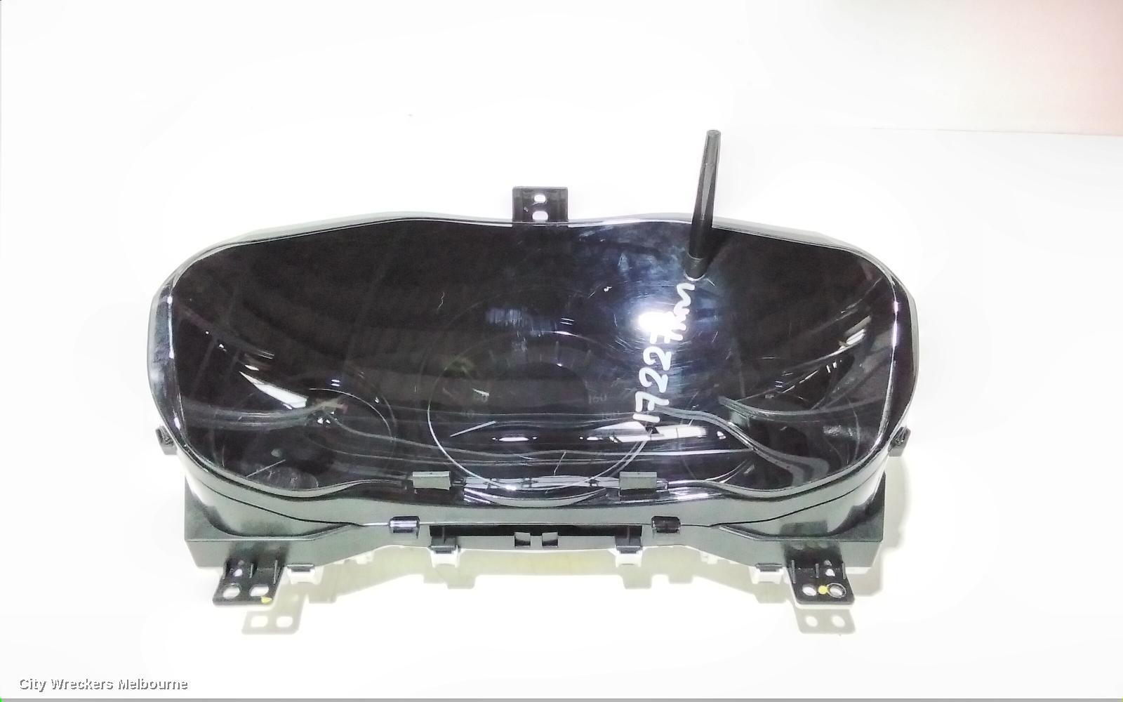 HONDA HRV INSTRUMENT CLUSTER, PETROL, AUTO T/M, RU5, 12/2014 - 10/2021 - Image 1