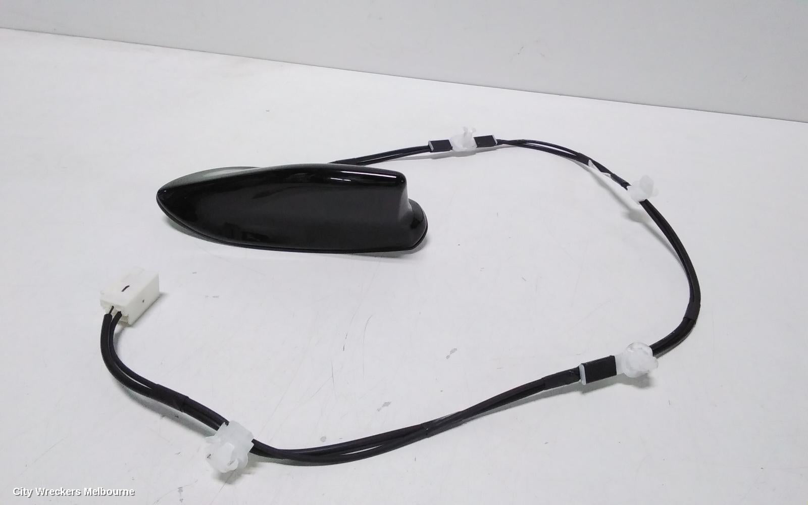 TOYOTA C-HR ANTENNA, GEN 1, 12/2016 - 10/2019 - Image 2