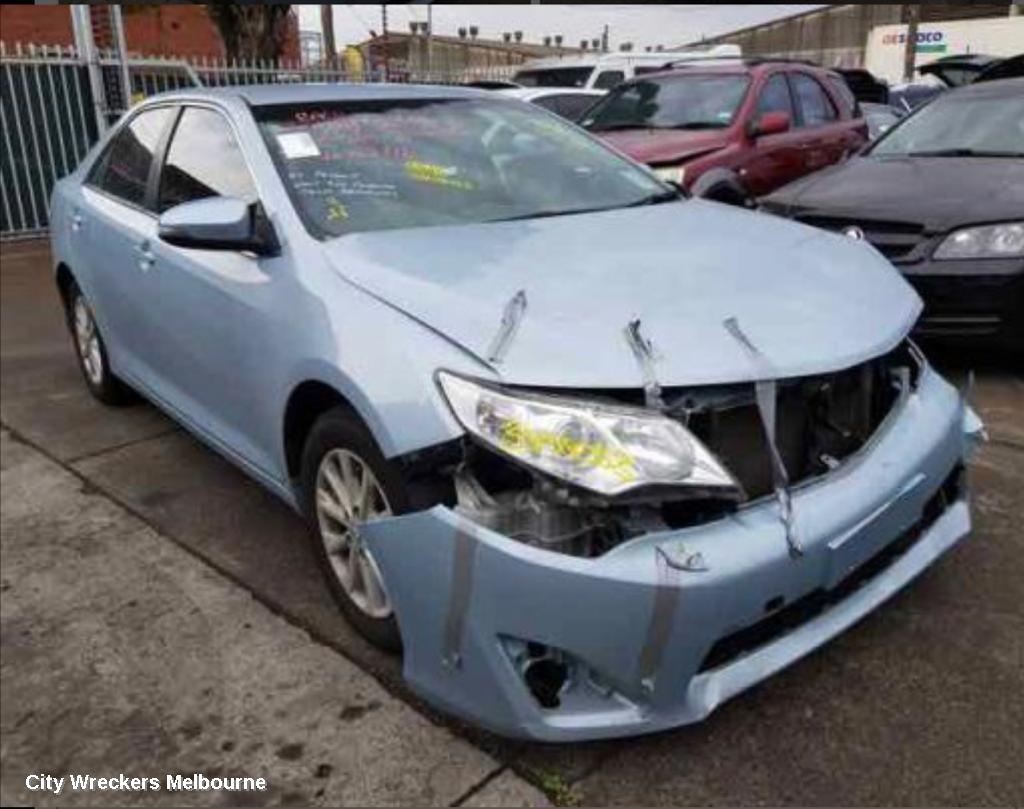 TOYOTA CAMRY DOOR HANDLE, OUTER, LH FRONT, COLOUR CODED, NON KEYLESS ENTRY TYPE, ASV50/AVV50, 12/2011 - 04/2015 - Image 2