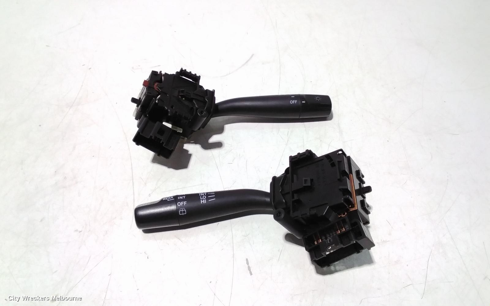 TOYOTA HIACE COMBINATION SWITCH, FLASHER SWITCH, TRH/KDH, 03/2005 - 01/2014 - Image 1