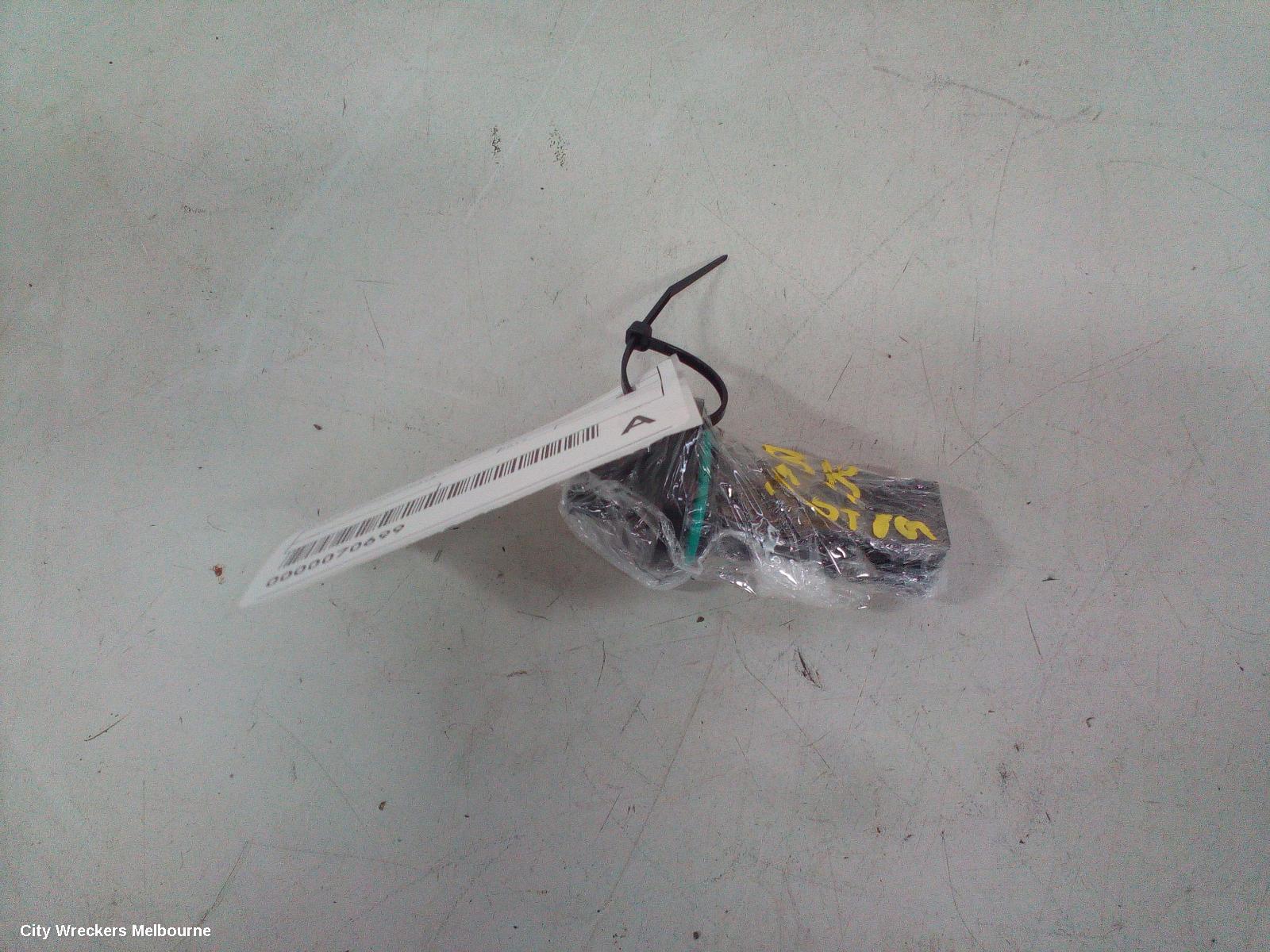 HOLDEN ASTRA AIR FLOW METER, 1.6, PETROL, BK, 09/2016 ONWARDS - Image 3