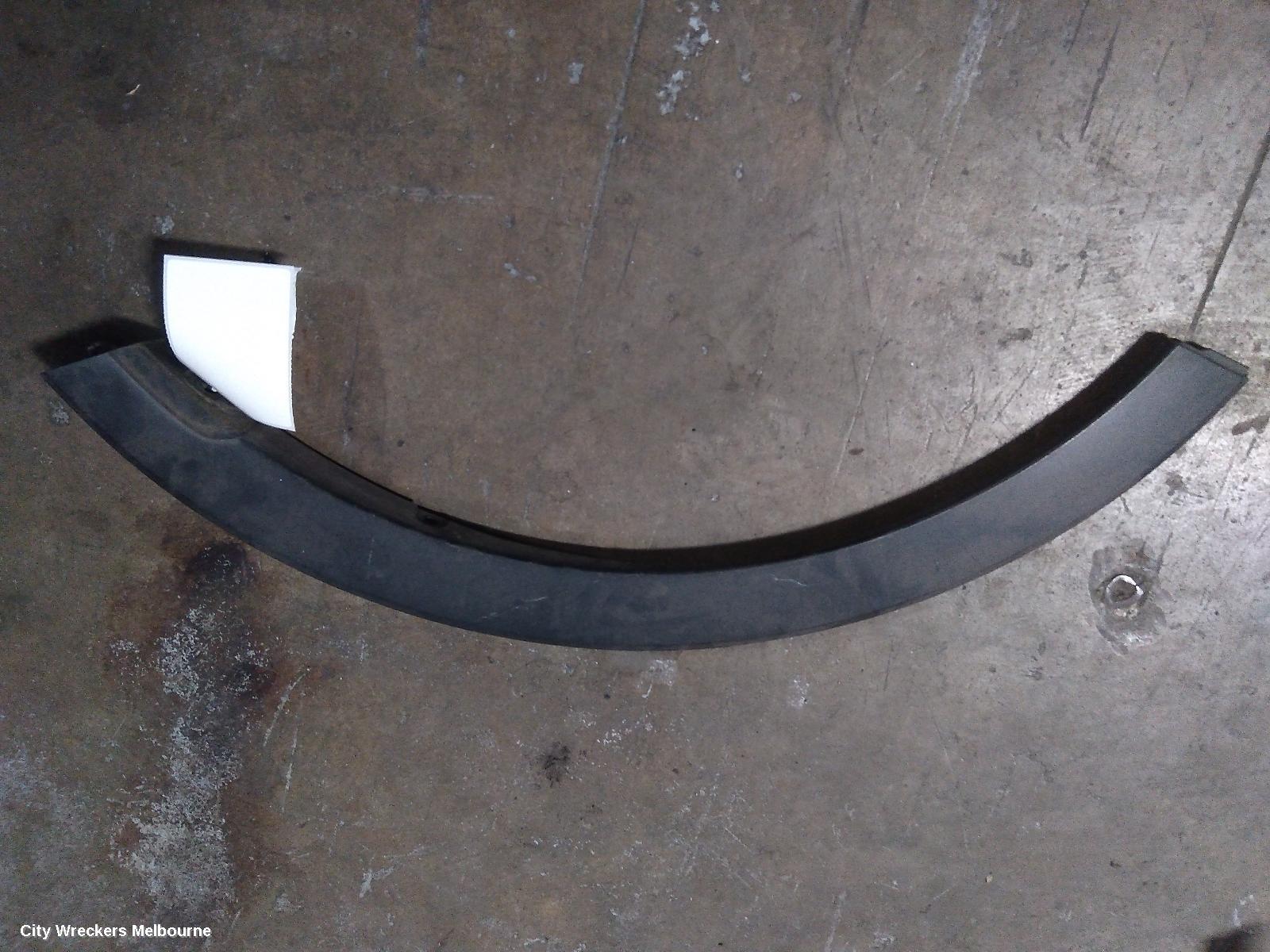KIA SPORTAGE WHEEL ARCH FLARE, LH FRONT, SL, 05/2010 - 05/2013 - Image 1