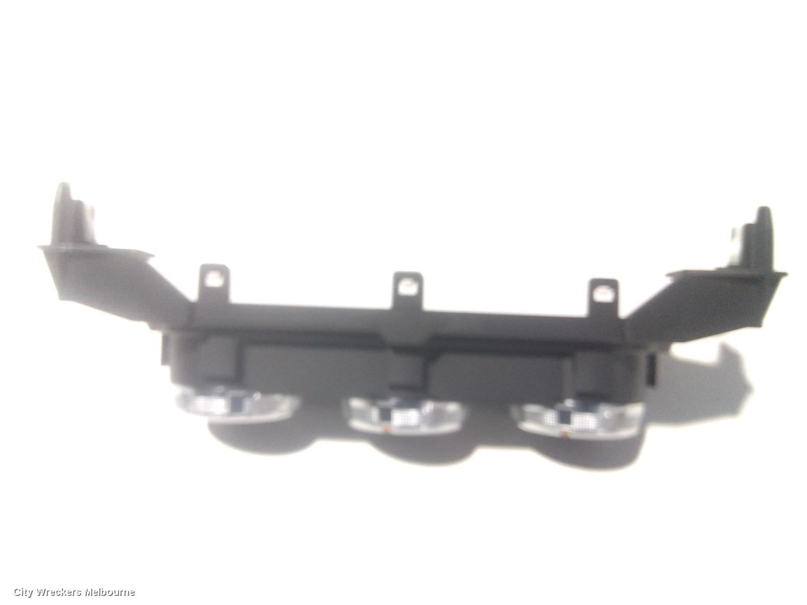 MAZDA CX3 HEATER/AC CONTROLS, DK, CLIMATE CONTROL TYPE, 03/2015 ONWARDS - Image 3