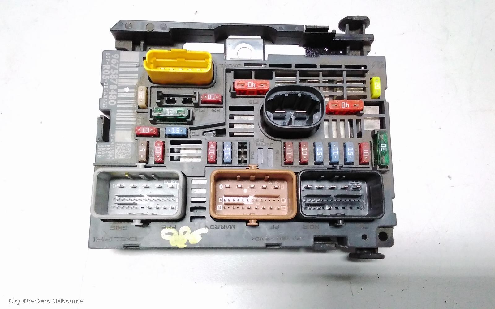 PEUGEOT PARTNER FUSE BOX, VAN 09/2008 - 01/2015 - Image 2