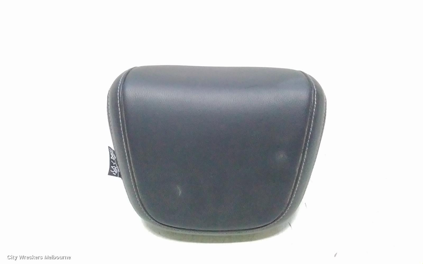 RENAULT KALEOS HEADREST, XZG, 05/2016 ONWARDS - Image 1