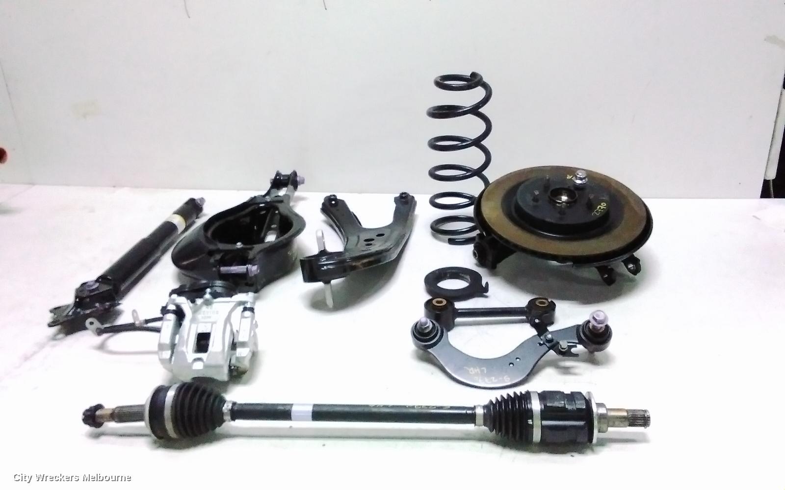 TOYOTA KLUGER LEFT REAR HUB ASSEMBLY, AXUH78, AWD, HYBRID, 03/2021 ONWARDS - Image 2