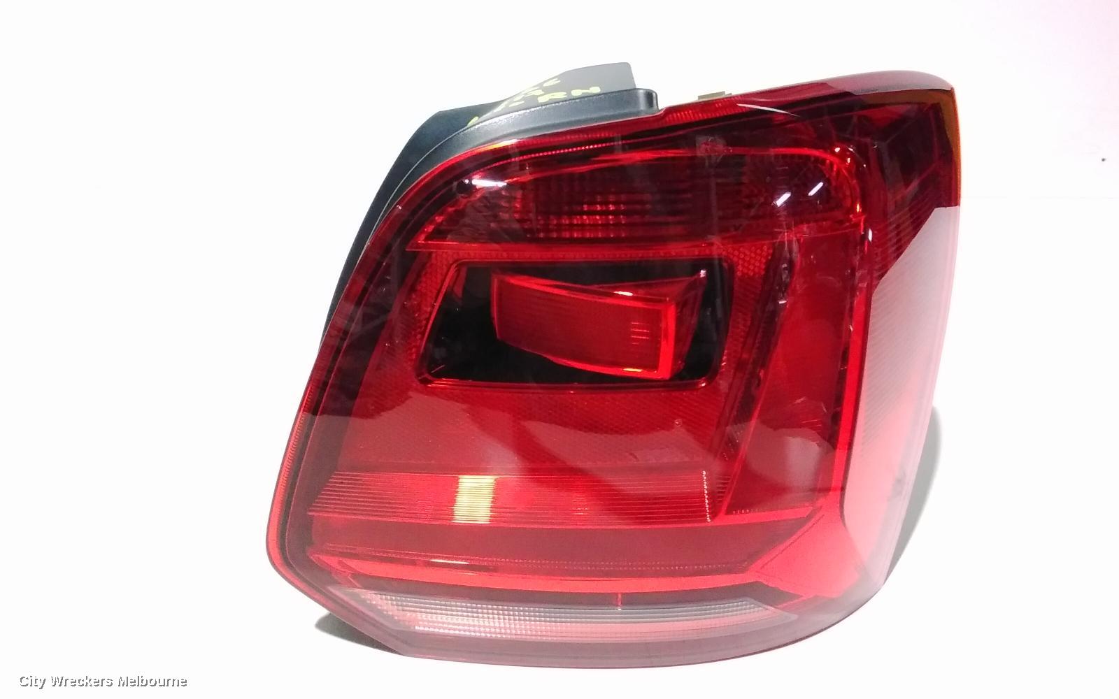 VOLKSWAGEN POLO LEFT TAILLIGHT, 6R, COMFORTLINE/TRENDLINE, RED INSERT TYPE, 05/2014 - 09/2017 - Image 2