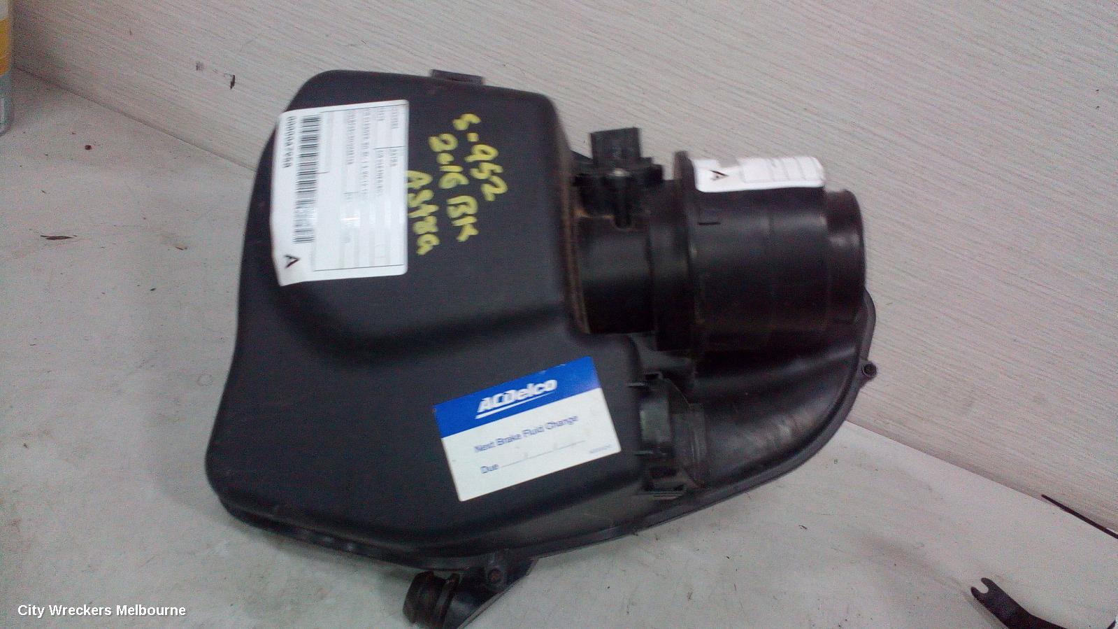 HOLDEN ASTRA AIR FLOW METER, 1.4, PETROL, BK-BL, 09/2016 - 12/2020 - Image 3