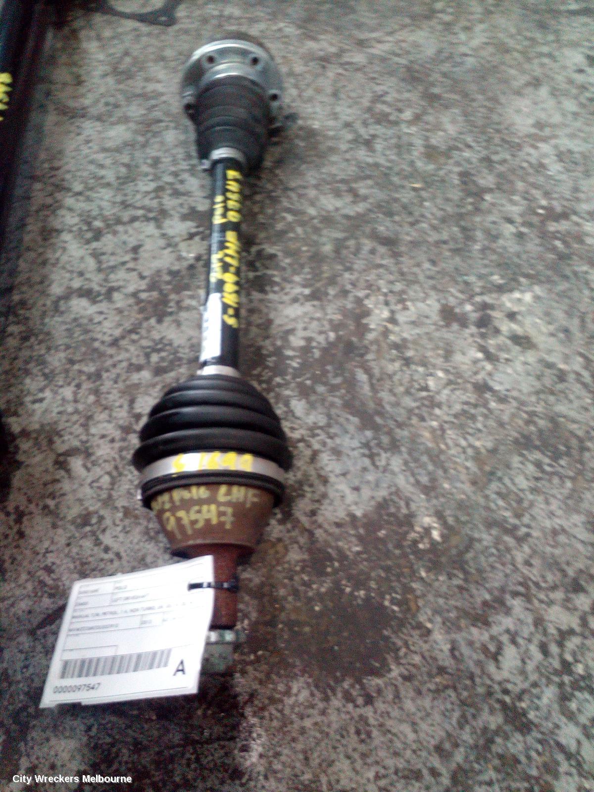 VOLKSWAGEN POLO LEFT DRIVESHAFT, MANUAL T/M, PETROL, 1.4, NON TURBO, 6R, 05/2010 - 05/2014 - Image 2