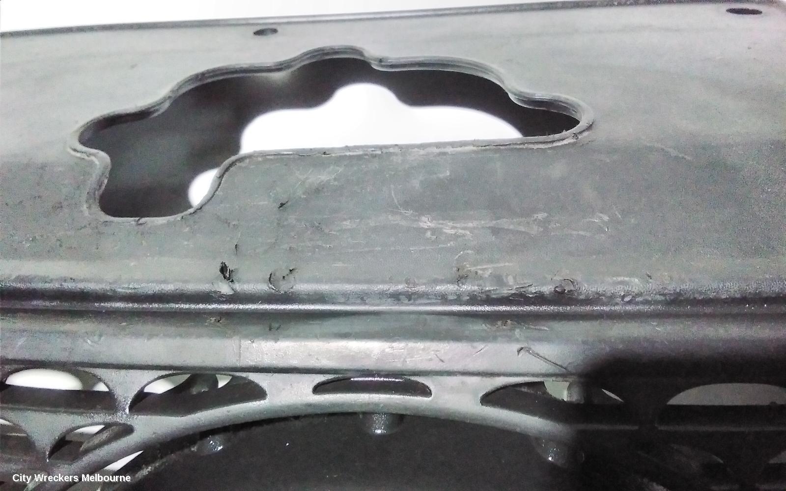 KIA RIO GRILLE, RADIATOR GRILLE, JB, HATCH, 08/2005 - 07/2009 - Image 3