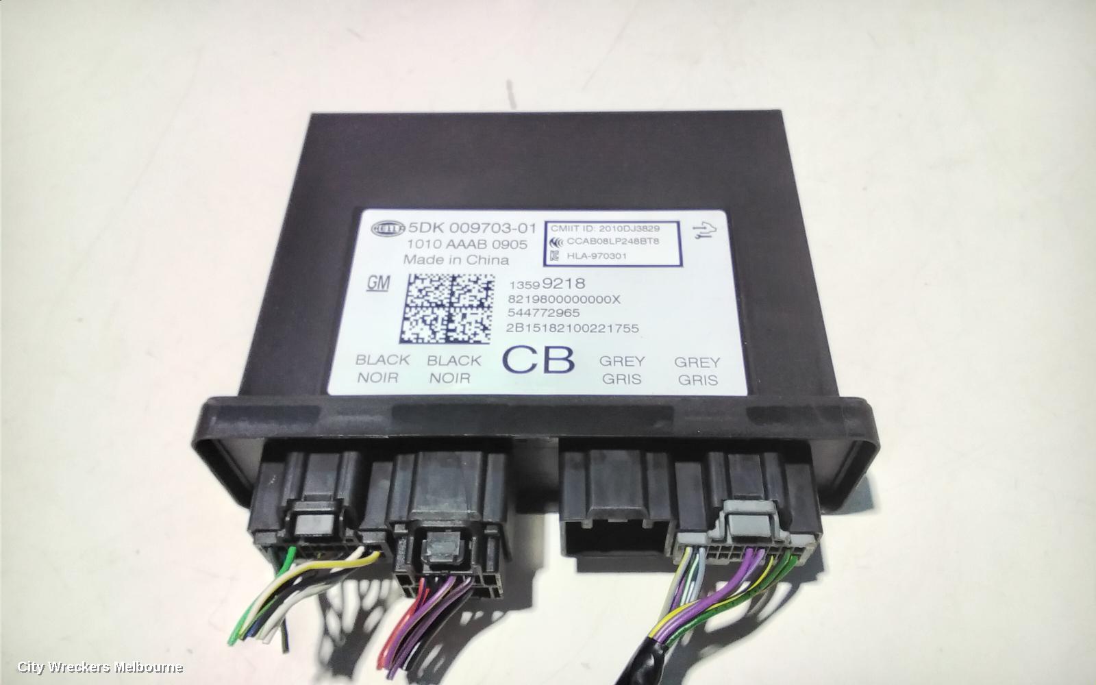 HOLDEN INSIGNIA, GA, 02/2015 - 01/2017, KEYLESS ENTRY MODULE    5DK 009703-01: 90267 - Image 1