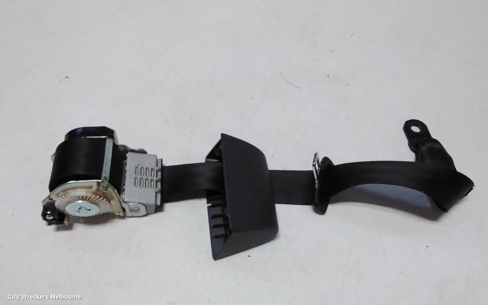 VOLKSWAGEN AMAROK SEATBELT/STALK, CENTRE REAR, SEAT BELT ONLY, 2H, 10/2010 - 09/2022 - Image 3
