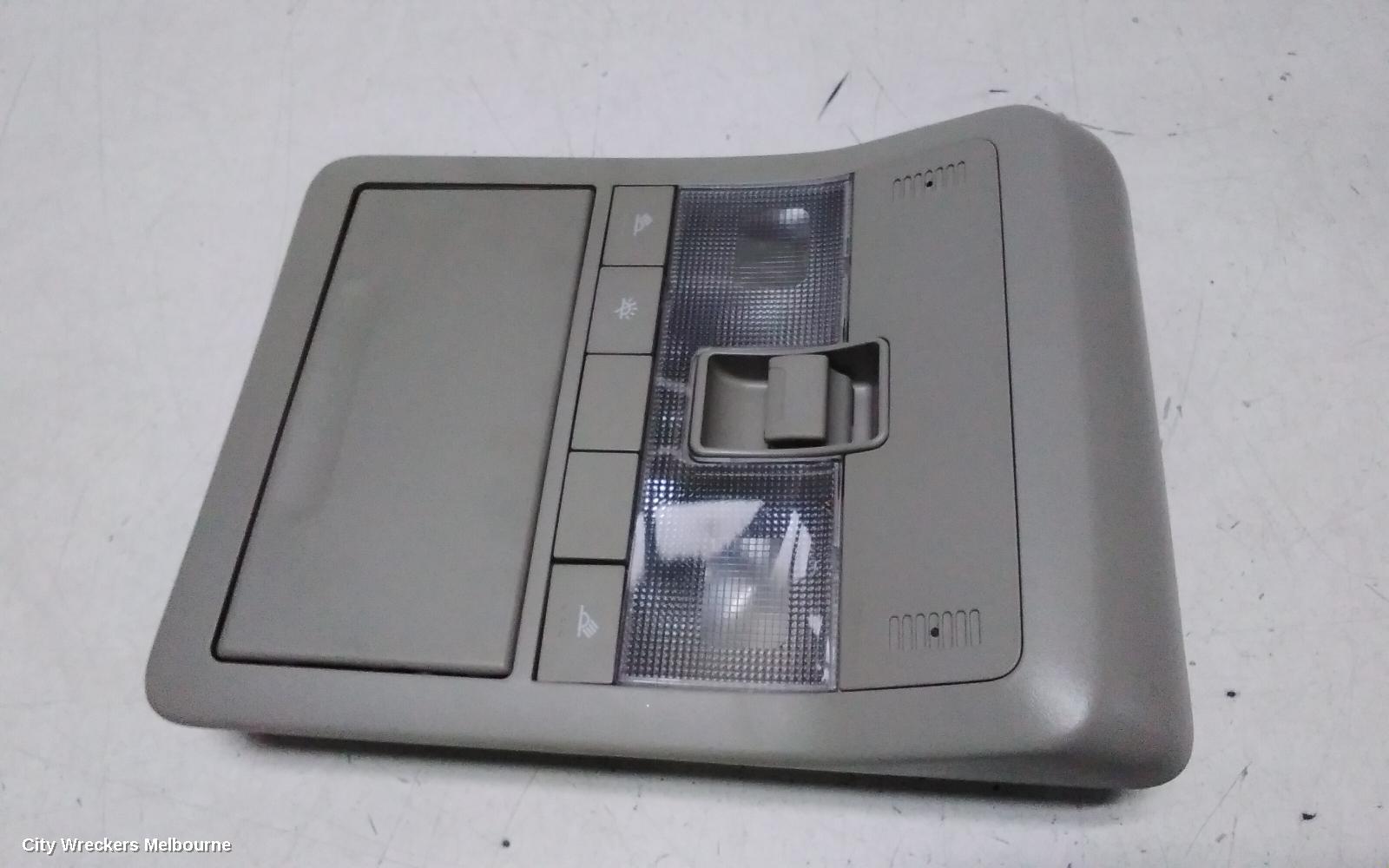 HOLDEN CAPTIVA COURTESY LIGHT, FRONT, NON SUNROOF SWITCH, W/ SUNGLASS HOLDER TYPE, CG, 01/2011 - 09/2015 - Image 3
