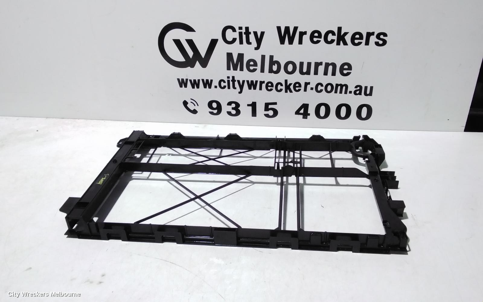 MERCEDES VITO, 447, 03/2015 ONWARDS, MOUNT FRAME - MERCEDES-BENZ (447-505-00-41): 107543 - Image 1