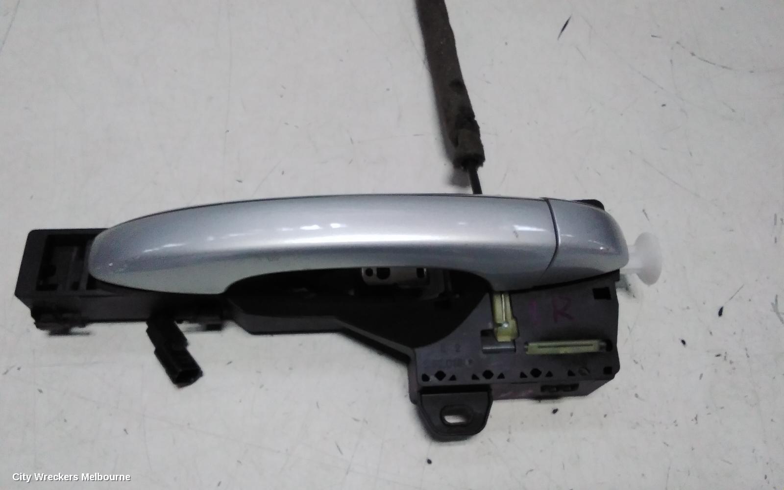RENAULT MEGANE DOOR HANDLE, GEN 4, 06/2016 - 02/2020 - Image 3