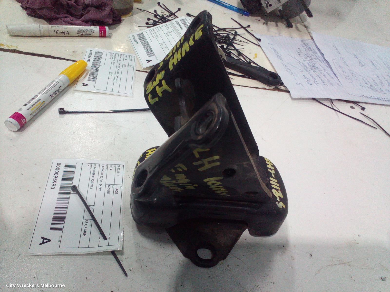 TOYOTA HIACE MOUNT, TRH/KDH 03/2005 - 04/2019 - Image 3