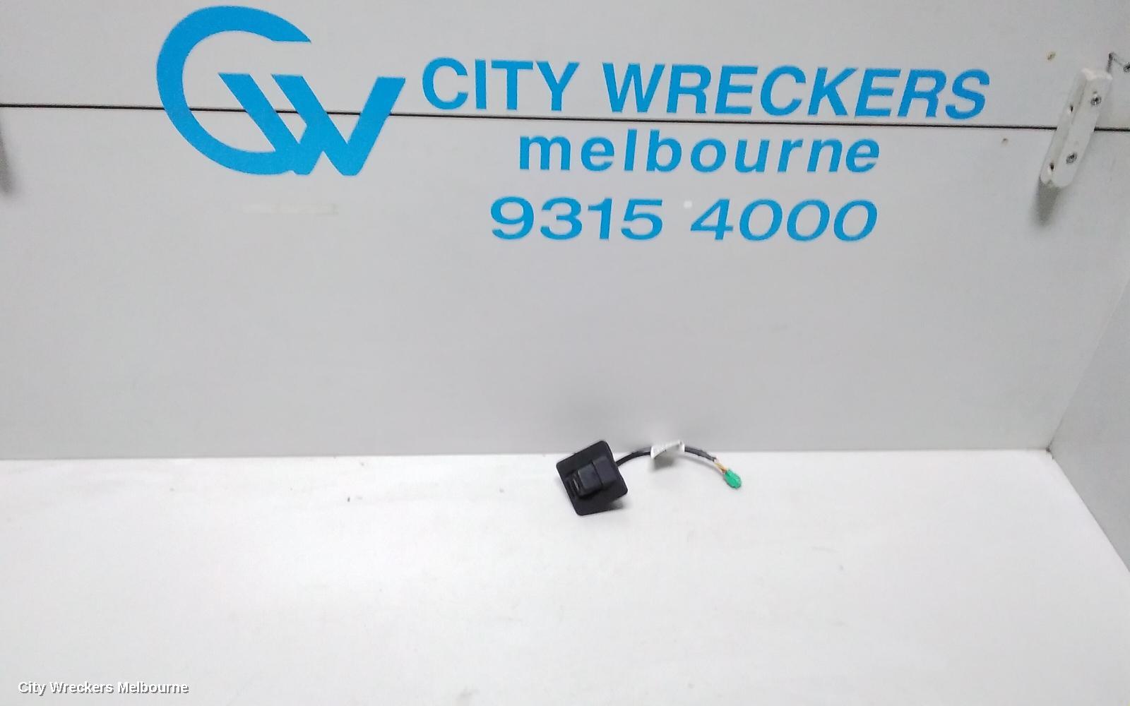 HOLDEN ASTRA REVERSE CAMERA, REVERSE CAMERA, BL, SEDAN, 05/2017 ONWARDS - Image 1