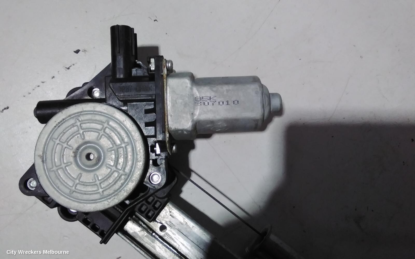 HONDA ACCORD LEFT FRONT WINDOW REG/MOTOR, 8TH GEN, EURO (VIN JHMCU), 06/2008 - 12/2015 - Image 3