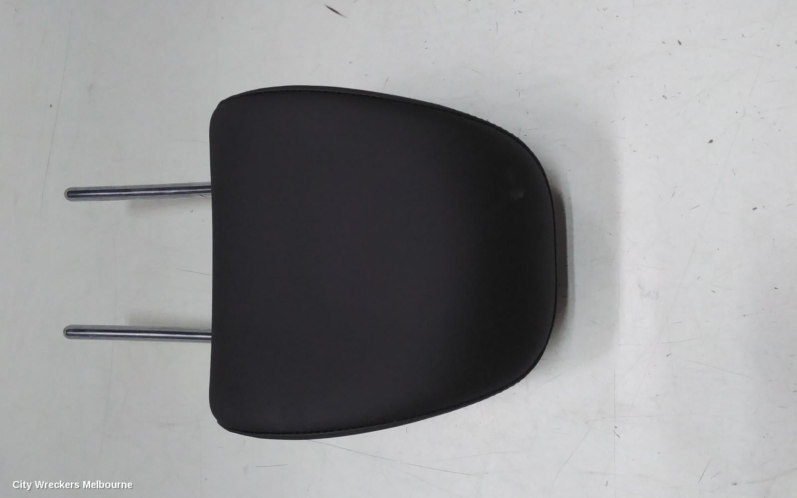 HYUNDAI SANTA FE HEADREST, MX5, RH FRONT, LEATHER, NAPPA, 11/2023 ONWARDS - Image 3