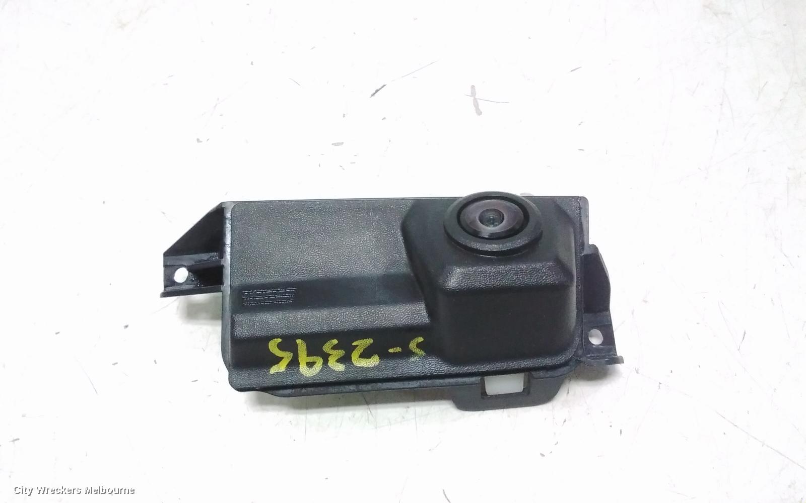 LAND ROVER RANGEROVER EVOQUE REVERSE CAMERA, REVERSE CAMERA (TAILGATE HANDLE MOUNTED), NON SURROUND VIEW TYPE, L538, 11/2011 - 01/2019 - Image 3