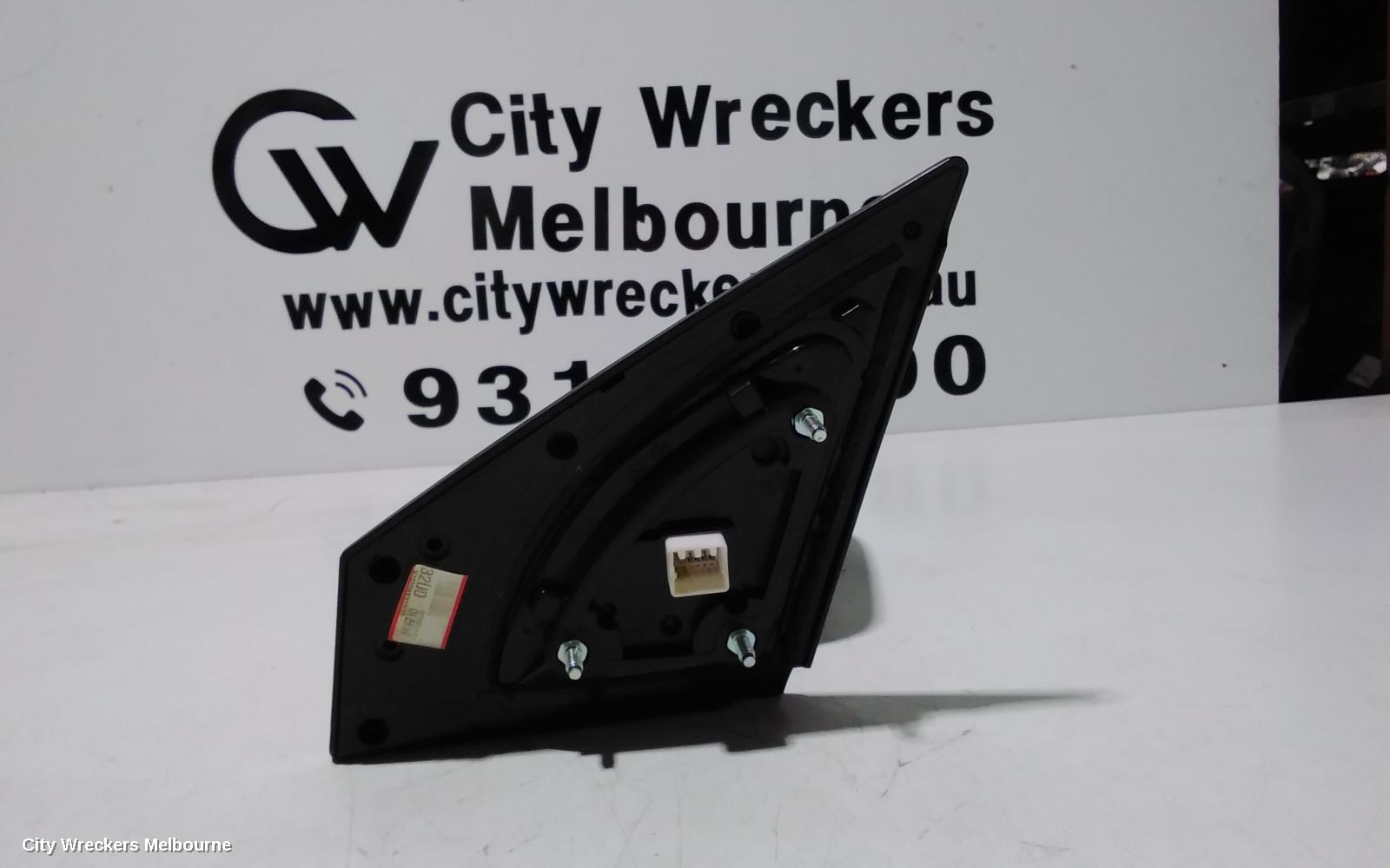 KIA RIO RIGHT DOOR MIRROR, YB, HEATED, POWER FOLD, W/ INDICATOR TYPE, COLOUR CODED, 12/2016 ONWARDS - Image 2