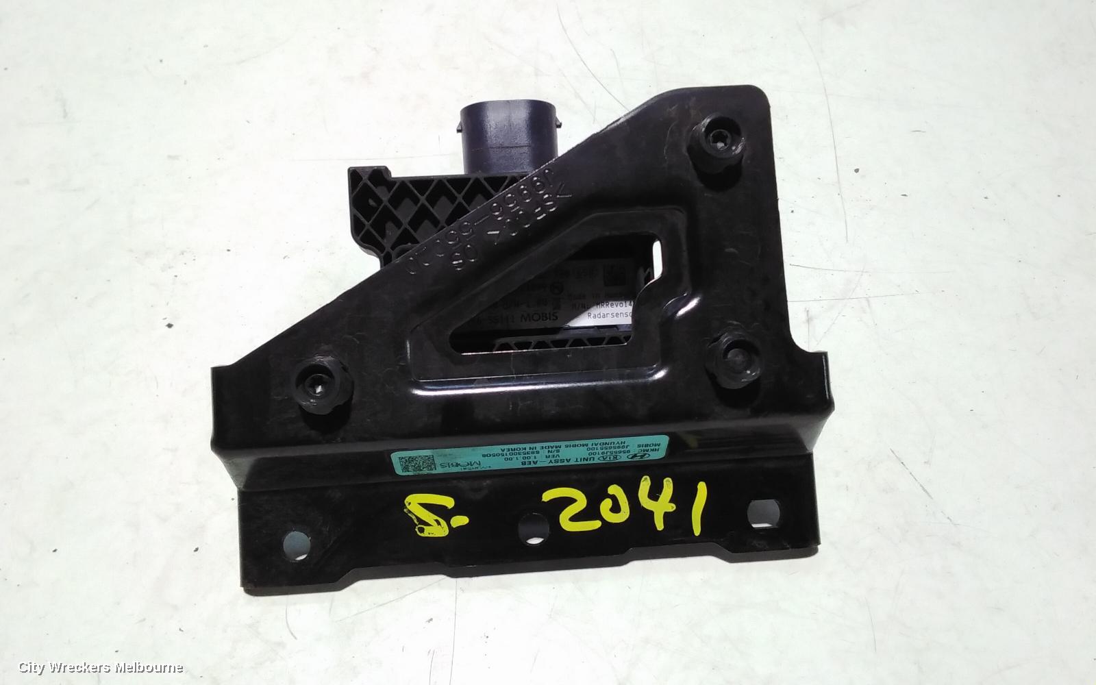 HYUNDAI KONA, OS, 09/2017 - 07/2023, J9956-55111 RADAR SENSOR HYUNDAI KONA : 92092 - Image 1