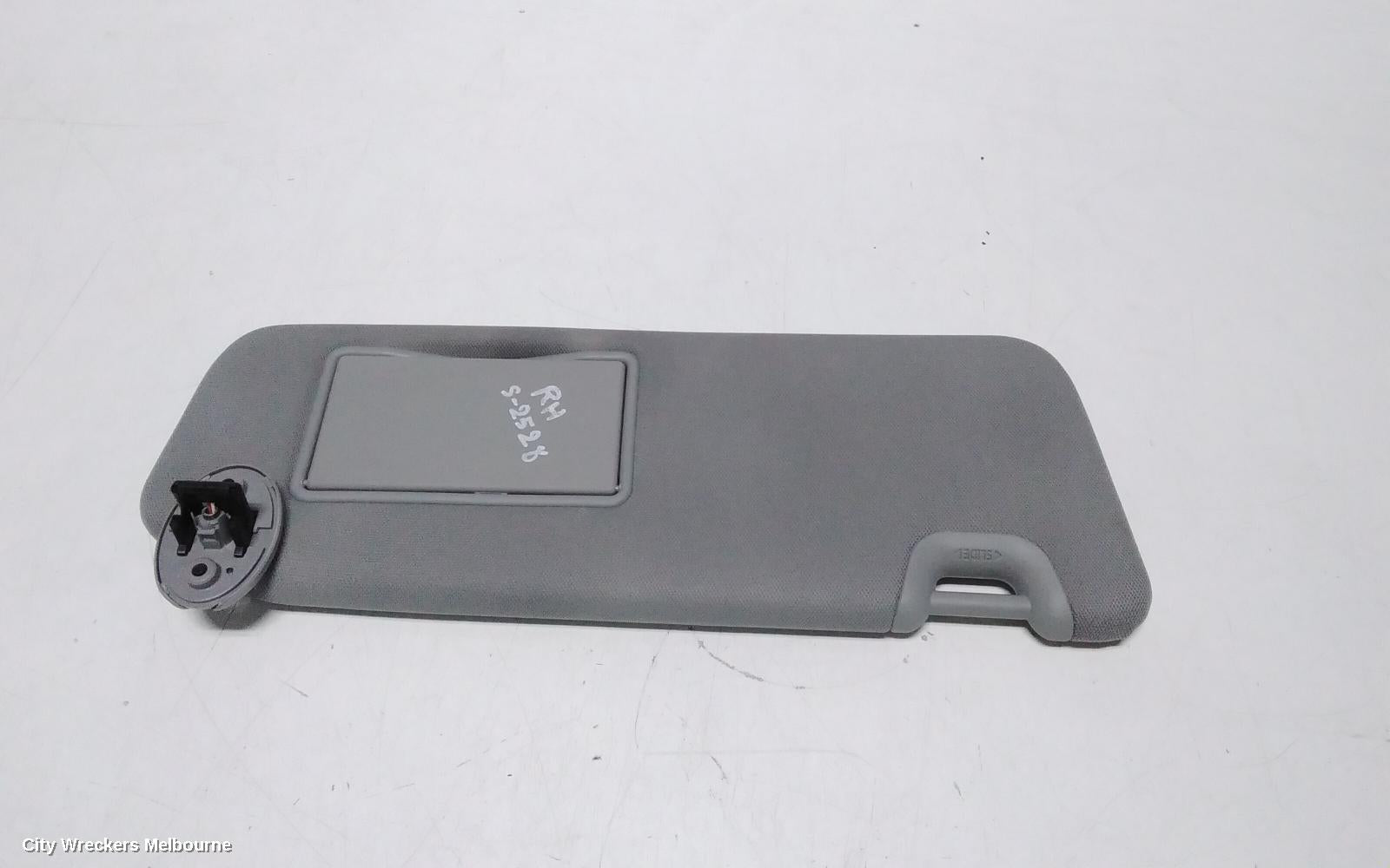 TOYOTA KLUGER SUNVISOR, GSU50/GSU55, RH SIDE, 12/2013 - 02/2021 - Image 2