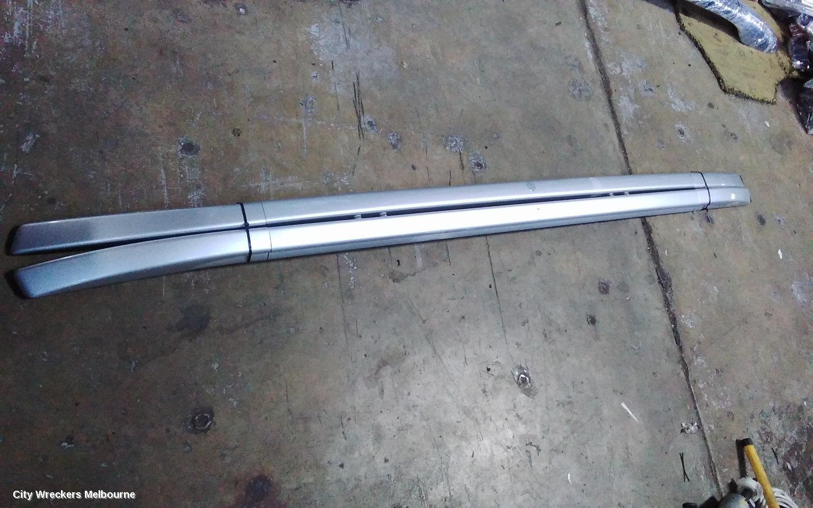 MITSUBISHI OUTLANDER ROOF RACK/BARS, ROOF RAILS, ZJ, 10/2012 - 03/2015 - Image 2