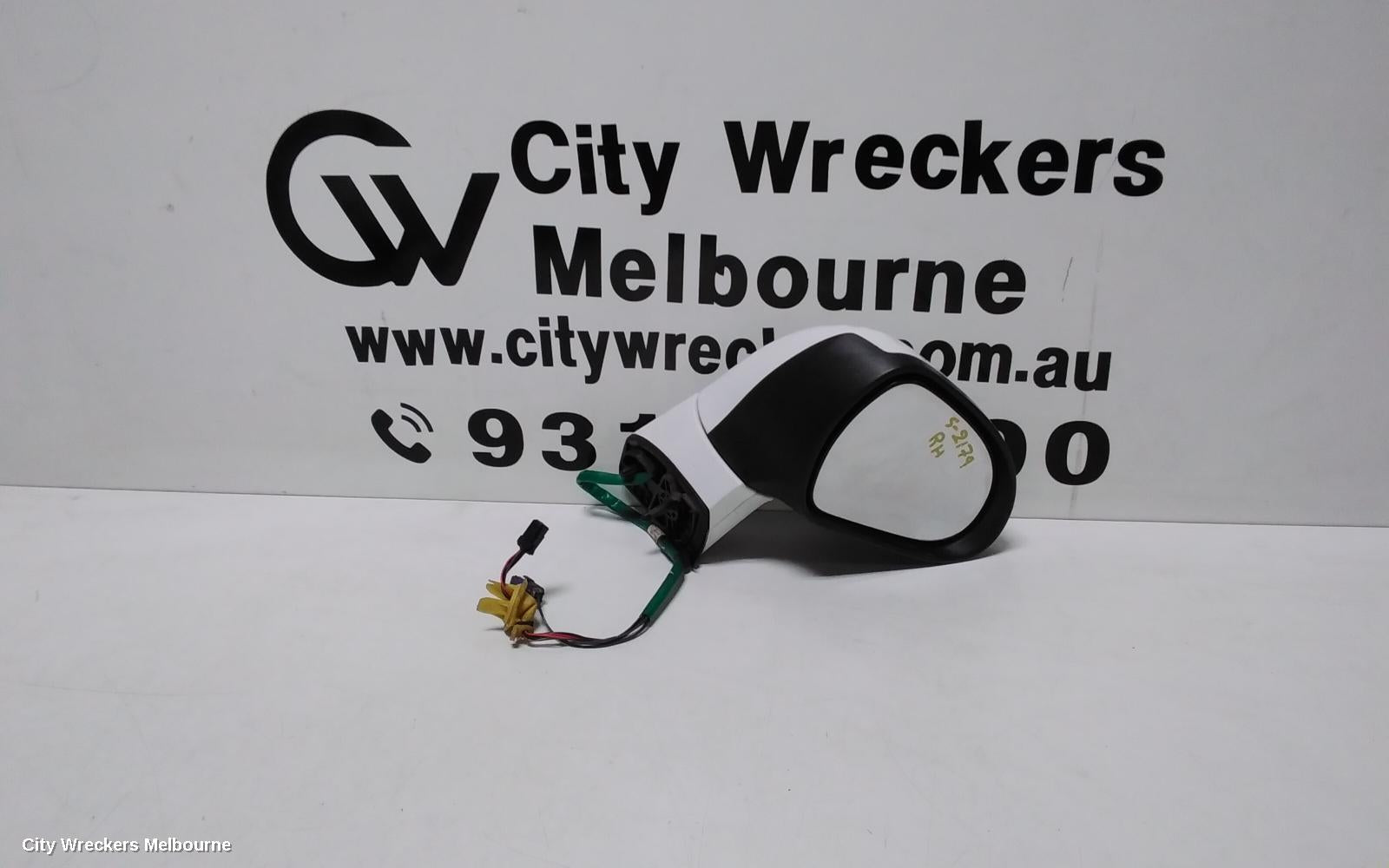 PEUGEOT 308 RIGHT DOOR MIRROR, T7, HATCH/WAGON, POWER FOLDING, 3 PLUG TYPE, 09/2007 - 12/2013 - Image 1