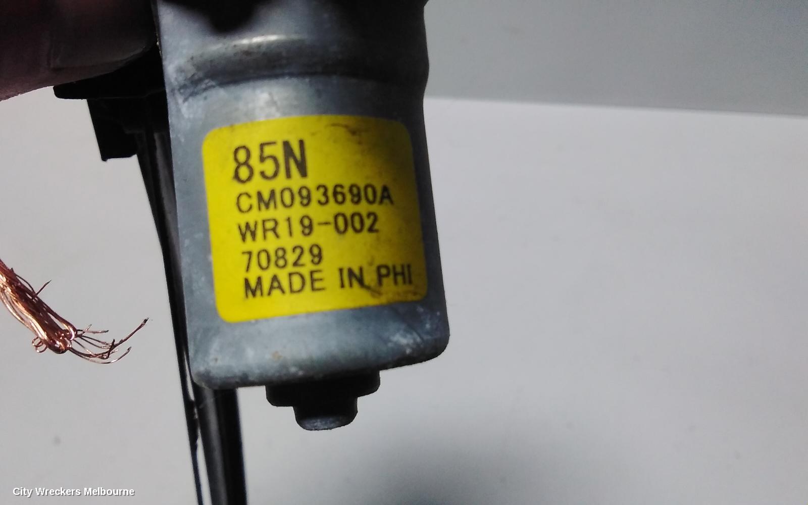 HONDA CIVIC RIGHT FRONT WINDOW REG/MOTOR, 10TH GEN, HATCH, 05/2016 ONWARDS - Image 3