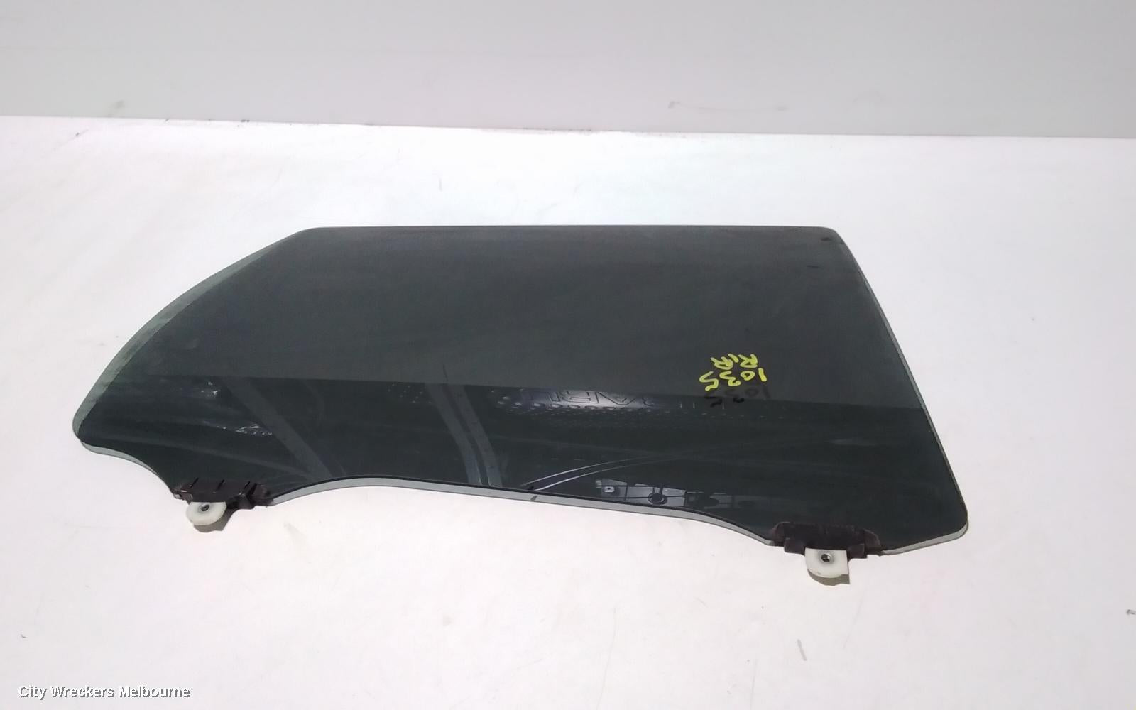 PEUGEOT 4008 RIGHT REAR DOOR WINDOW, 05/2012 - 12/2017 - Image 1