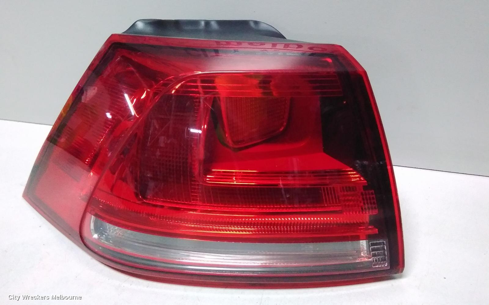 VOLKSWAGEN GOLF LEFT TAILLIGHT, GEN 7, HATCH, STANDARD, NON LED TYPE, 03/2013 - 03/2017 - Image 2