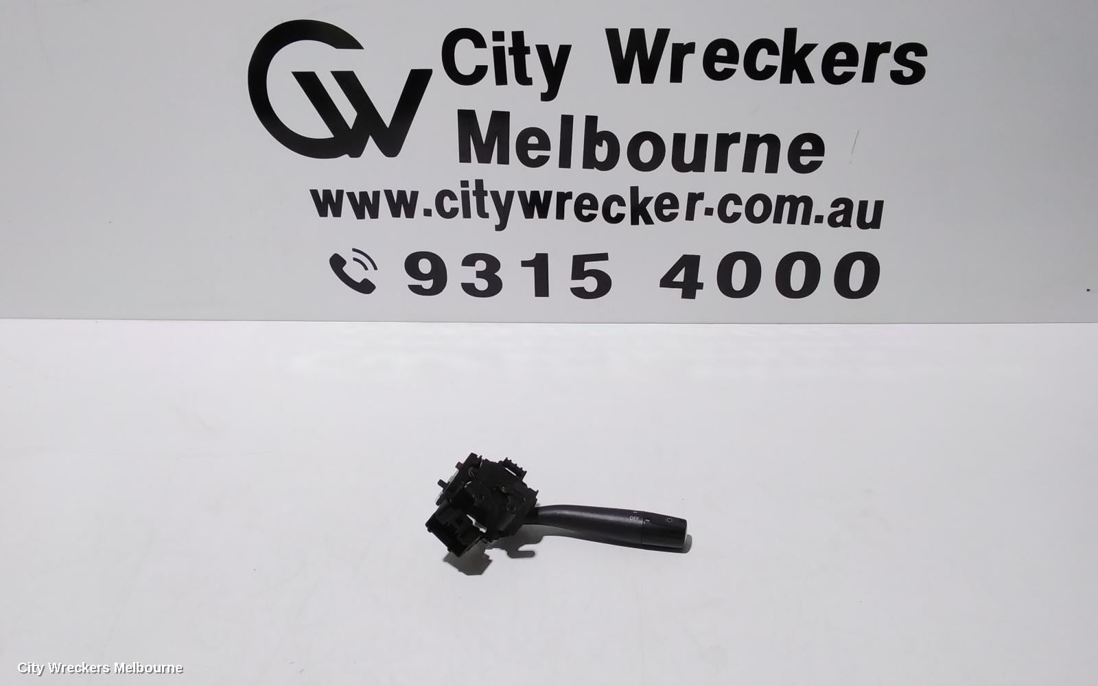 TOYOTA HIACE COMBINATION SWITCH, FLASHER SWITCH, TRH/KDH, 03/2005 - 01/2014 - Image 1