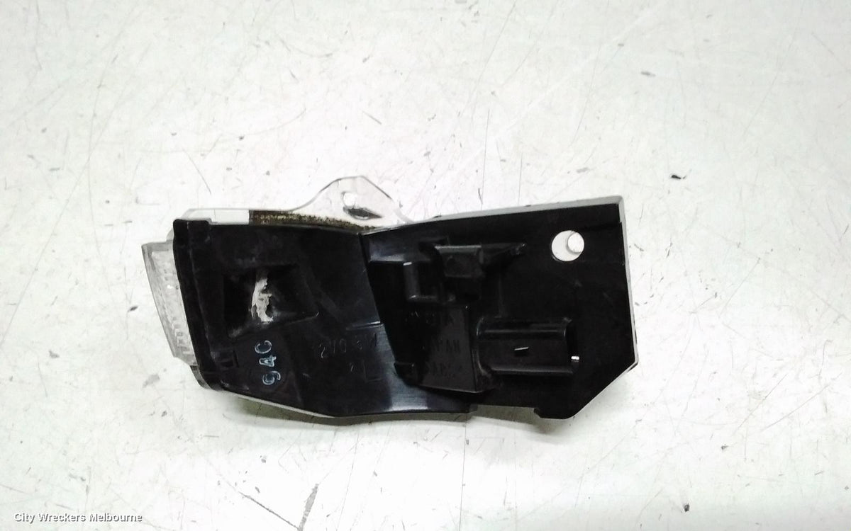 TOYOTA COROLLA LEFT DOOR MIRROR, E210, HATCH, W/ BLINDSPOT MONITOR & LANE ASSIST TYPE, 07/2018 ONWARDS - Image 3