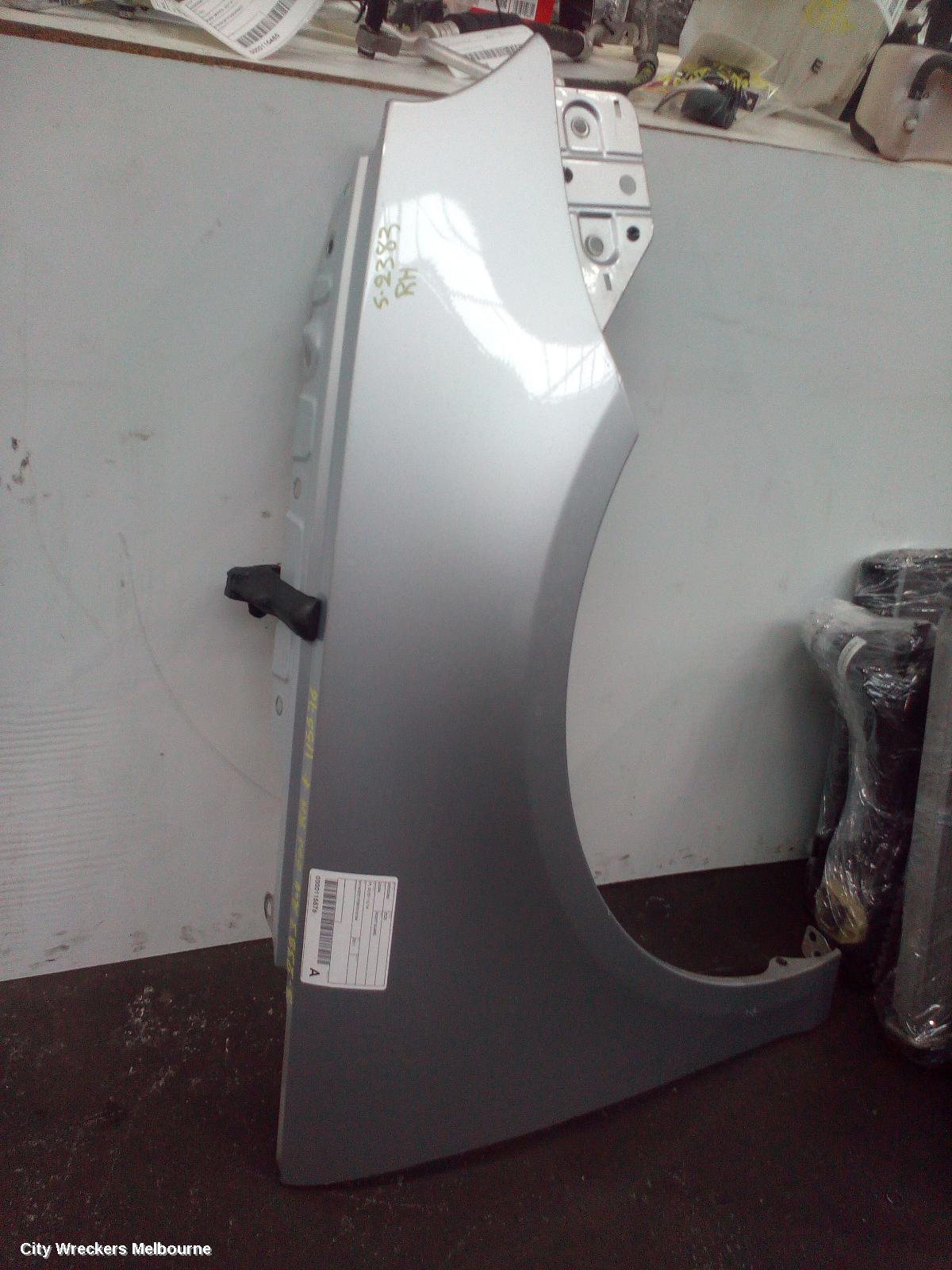 VOLKSWAGEN EOS RIGHT GUARD, 1F, 02/2007 - 12/2014 - Image 2