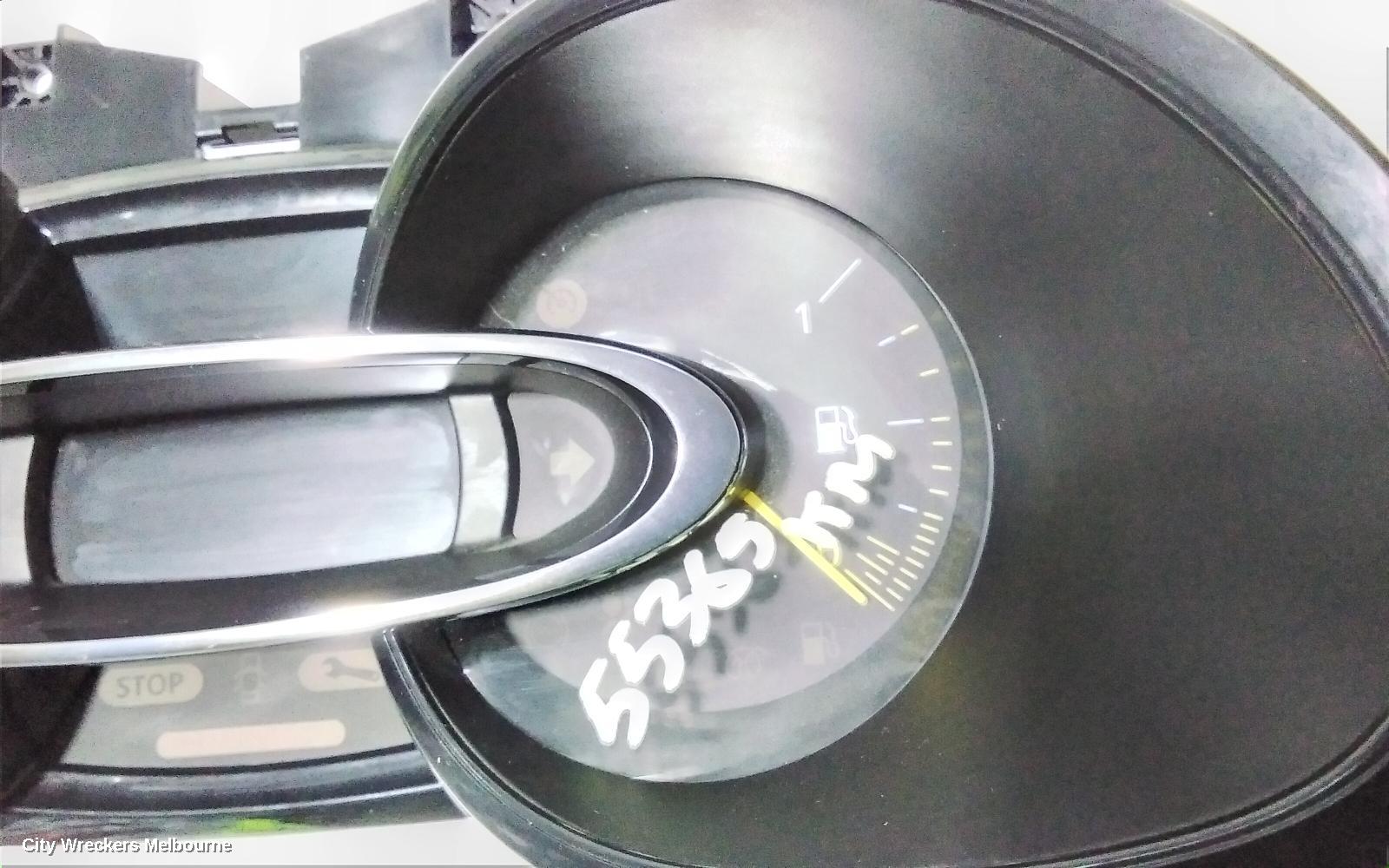 RENAULT CLIO INSTRUMENT CLUSTER, X98, DYNAMIQUE/EXPRESSION/AUTHENTIQUE, 09/2013 - 10/2019 - Image 3