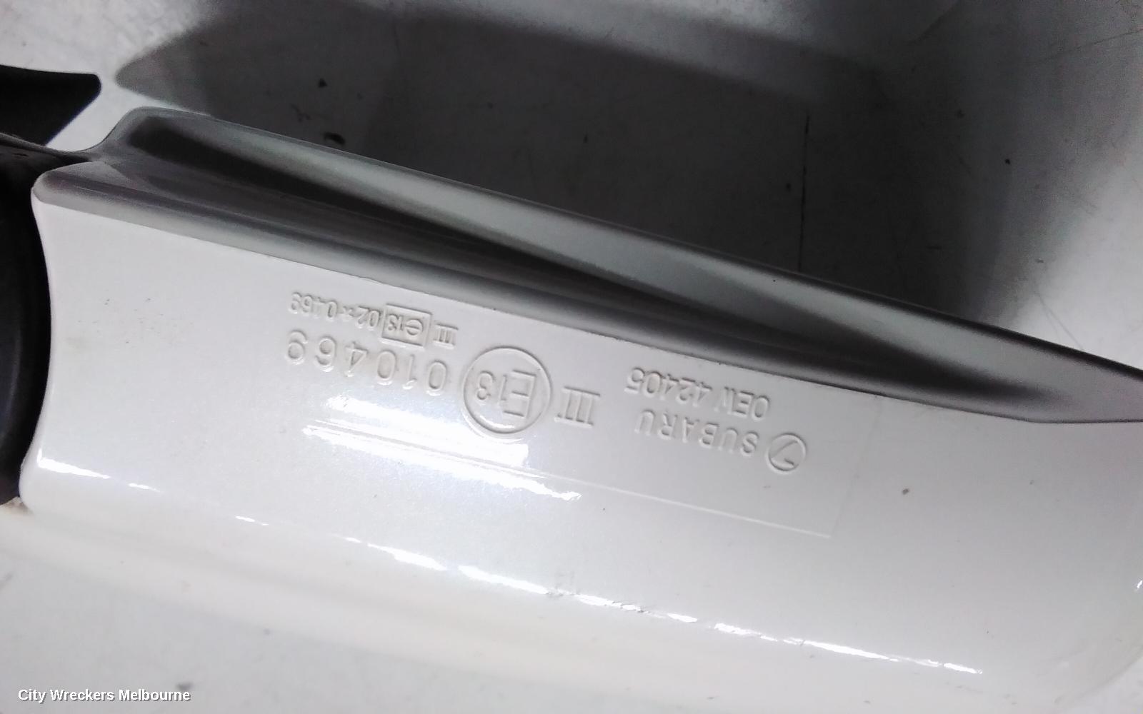 SUBARU OUTBACK RIGHT DOOR MIRROR - Image 3