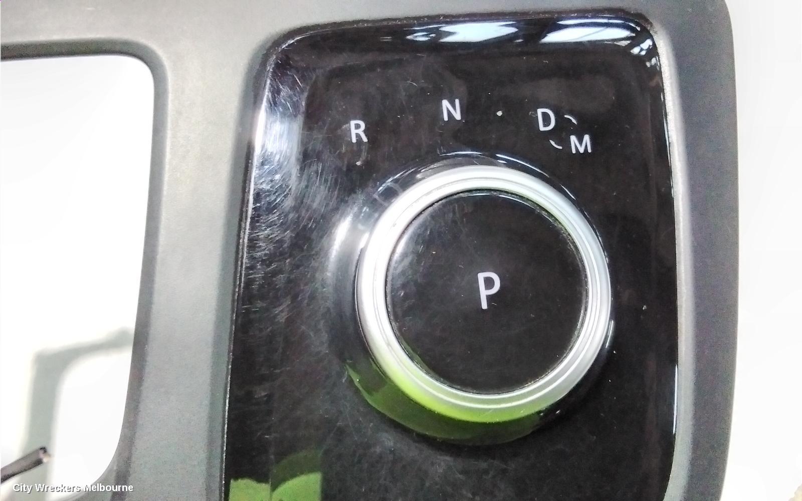 LDV G10 GEAR STICK/SHIFTER, AUTO, DIESEL, 2.0, TURBO, 8 SPEED, (G10+) ROUND SWITCH TYPE SV7C, VAN, 06/2021 ONWARDS - Image 2