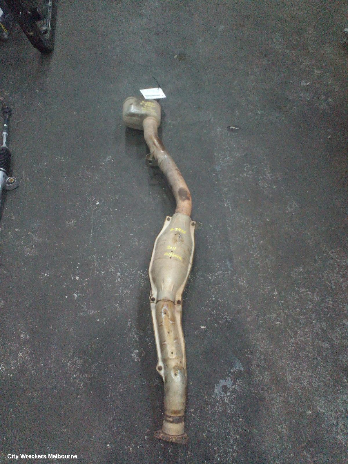 SUBARU OUTBACK CATALYTIC CONVERTER, UNDER CAR-CAT TYPE, 2.5, EJ25, PETROL, 5TH GEN, 05/2009 - 09/2012 - Image 1