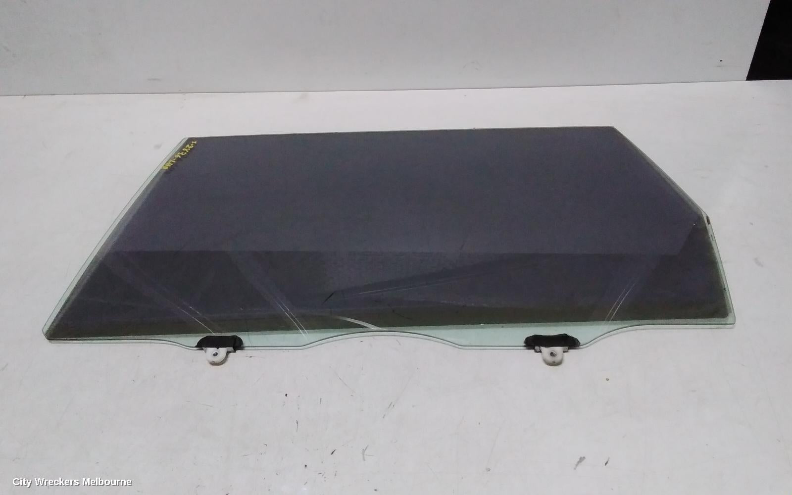 TOYOTA AVENSIS LEFT REAR DOOR WINDOW, ACM2#R, 12/2001 - 12/2010 - Image 2
